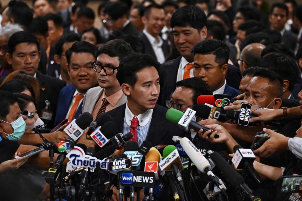 Dynamiques politiques en Asie du Sud-Est : Analyse des enjeux de gouvernance en Thaïlande
