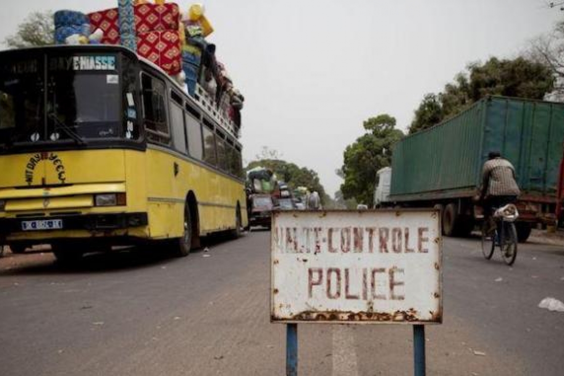 Guinée : la junte au pouvoir annonce la réouverture des frontières terrestres du pays