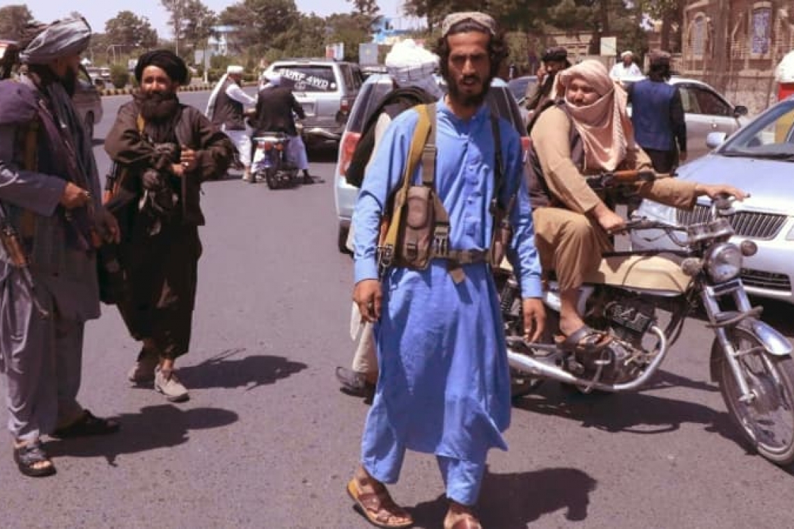 Afghanistan: les talibans lancent le programme «travail contre nourriture»