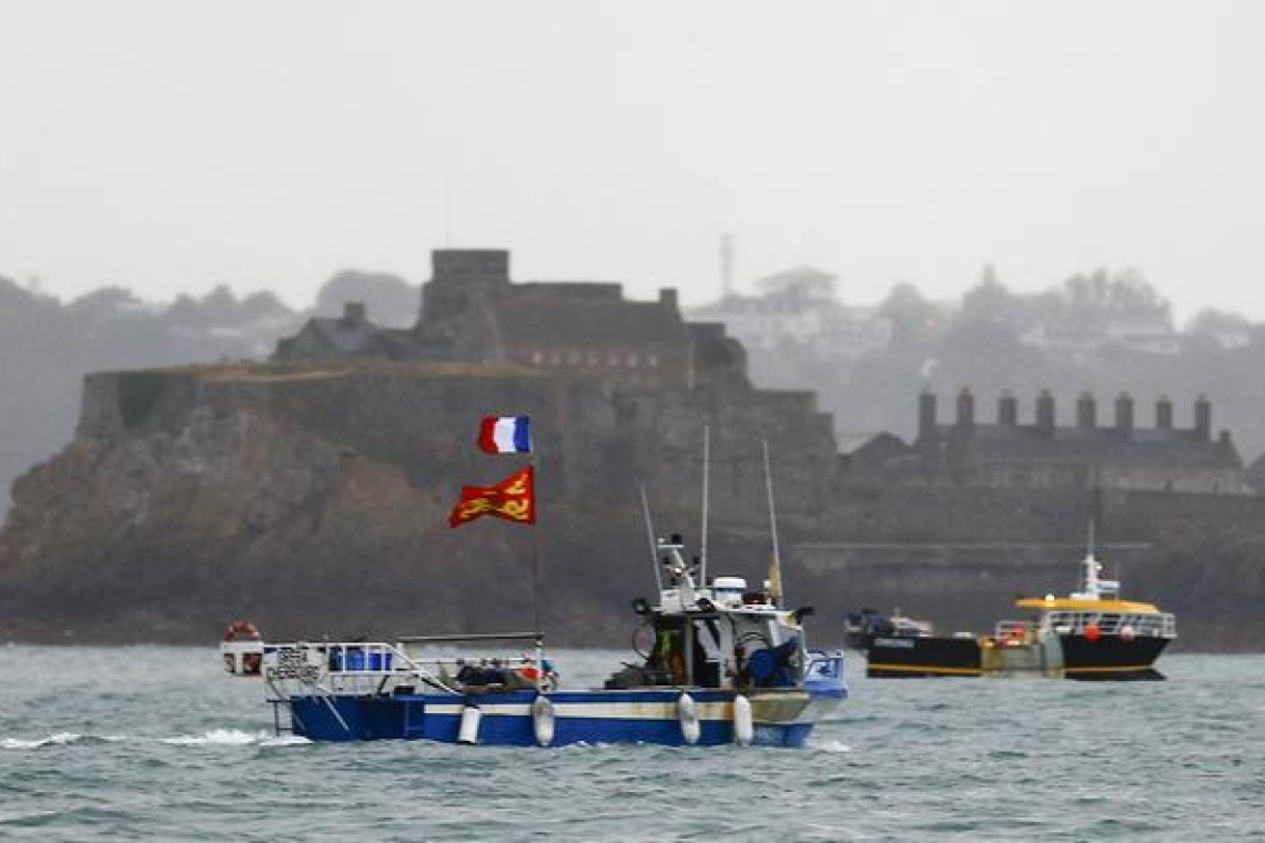 Europe : le torchon brule entre Paris et Londres au sujet des licences de pêche dans les eaux normandes