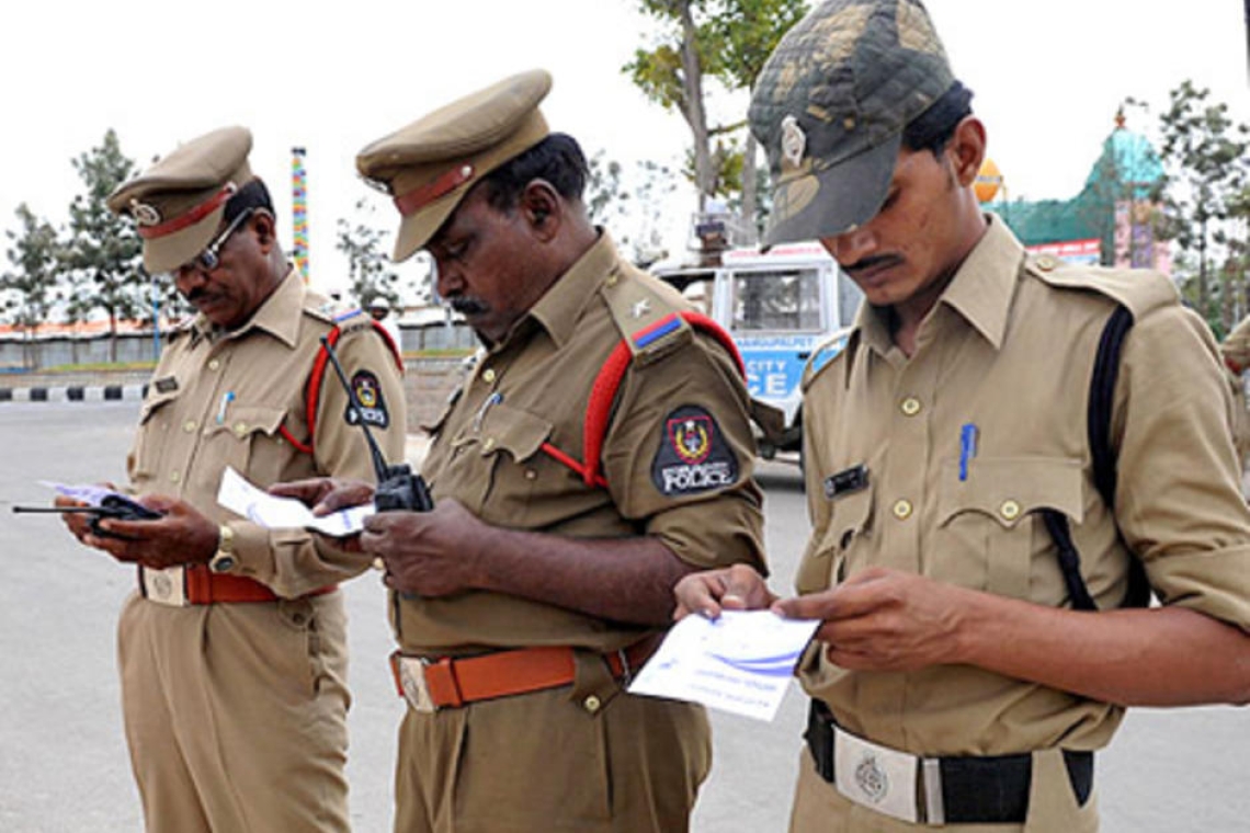 Inde : La police recherche activement les relais de fausses informations sur les réseaux sociaux 