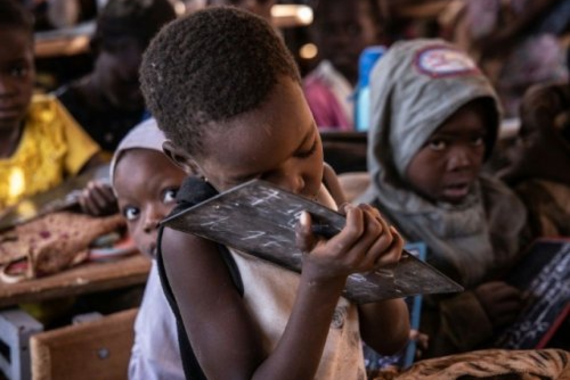 Niger : 26 élèves de primaire et de maternelle sont morts calcinés dans un incendie dans leur école