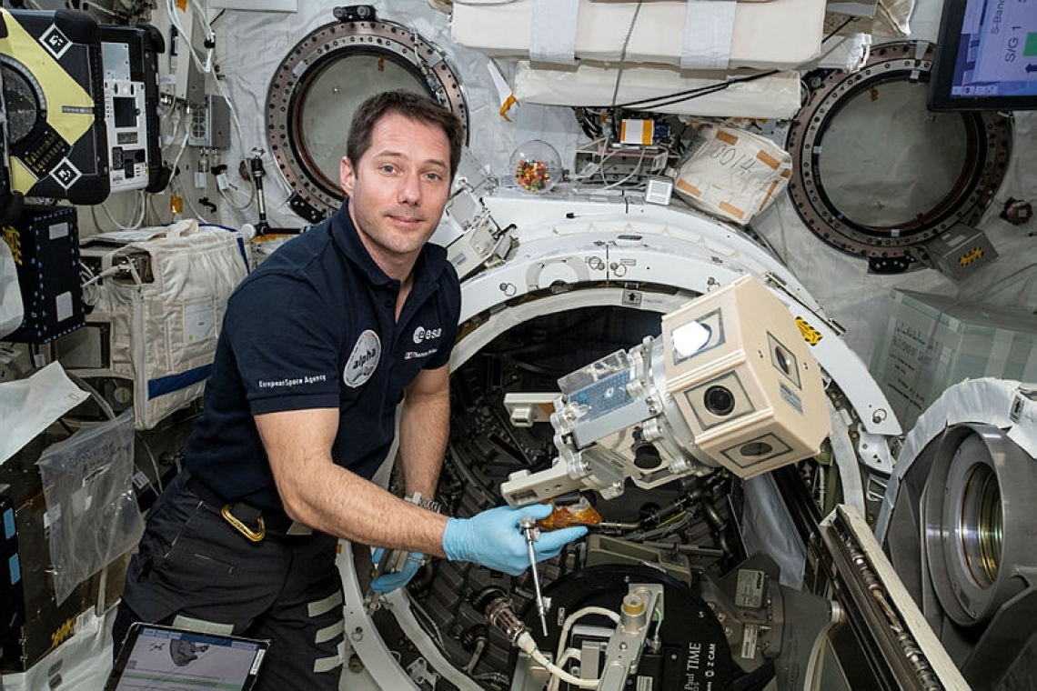 France : l’internaute Thomas Pesquet a atterri aux larges de la Floride après six mois passés dans la station ISS 