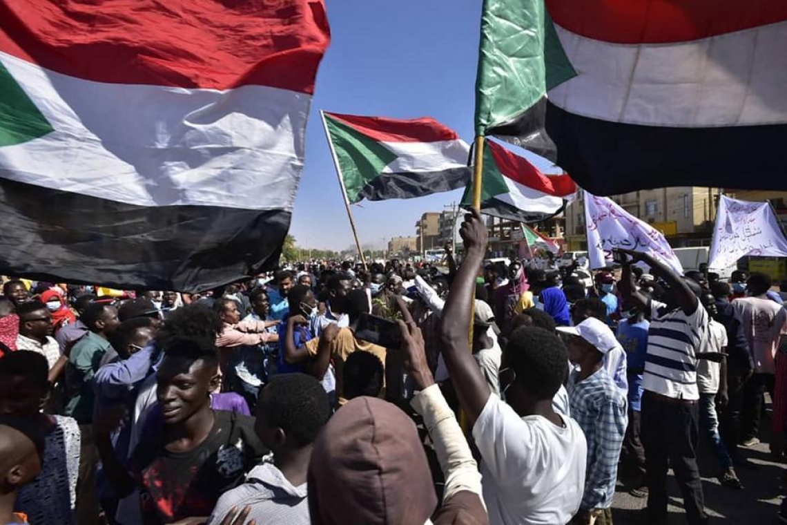 Soudan : une nouvelle manifestation pro-démocratie à Khartoum, a fait au moins cinq morts et 19 blessés