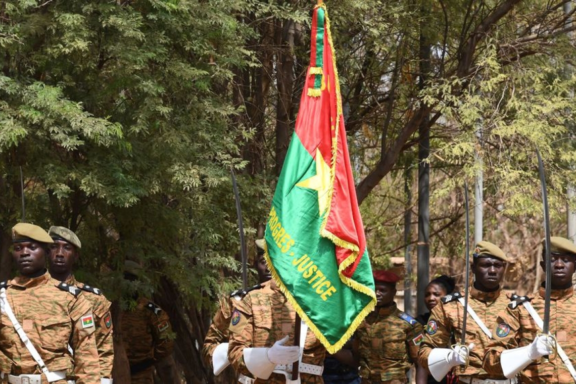 Burkina Faso : attaque à Inta dans la zone du Nord, trois jours de deuil national décrété.