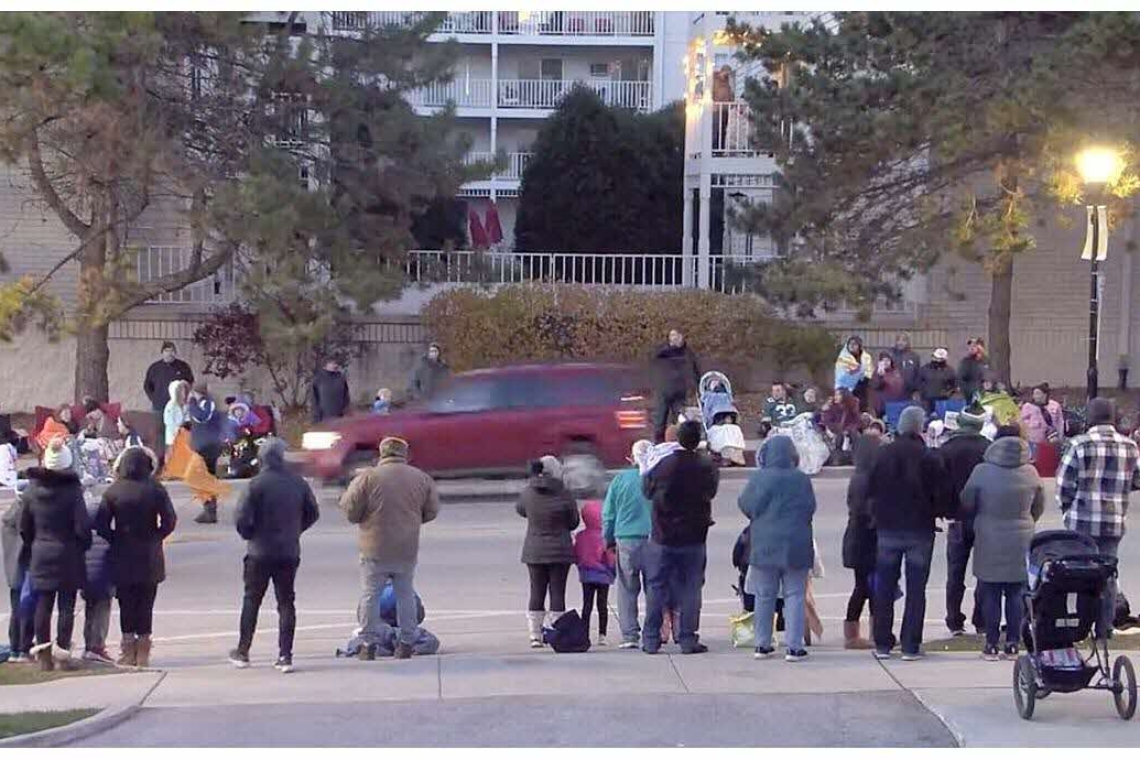 USA : plusieurs morts et une vingtaine de blessés au cours d’une parade de Noel dans le Wisconsin.