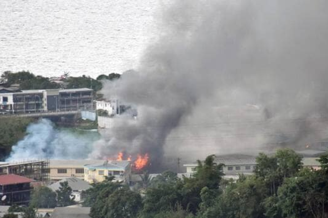 Île Salomon : 50 soldats des Îles Fidji vont être déployés sur l’archipel selon le premier ministre Fidjien.