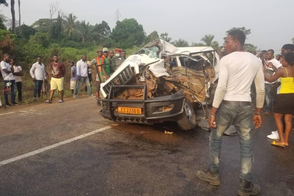 Cameroun : Grave accident à l'instant au rond-point terminus MIMBOMAN