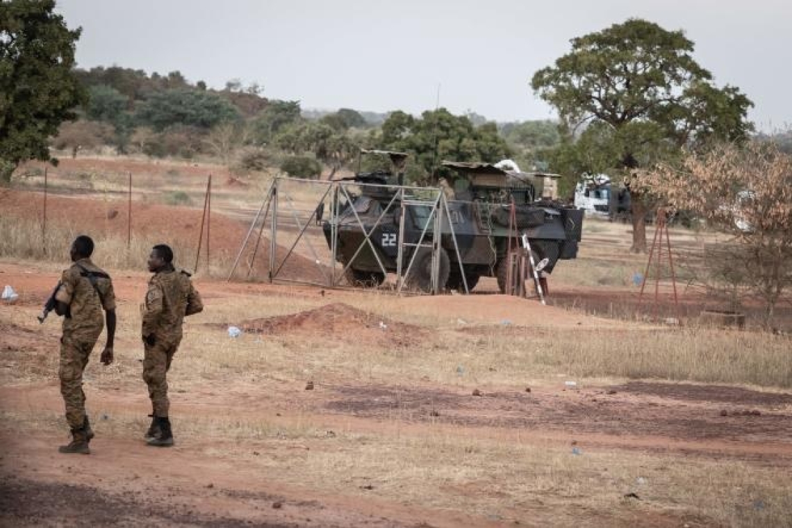 Niger: heurt survenu lors du passage d'un convoi militaire français la France a déjà réalisé une enquête sur le fait qui a coûté la vie à trois personnes