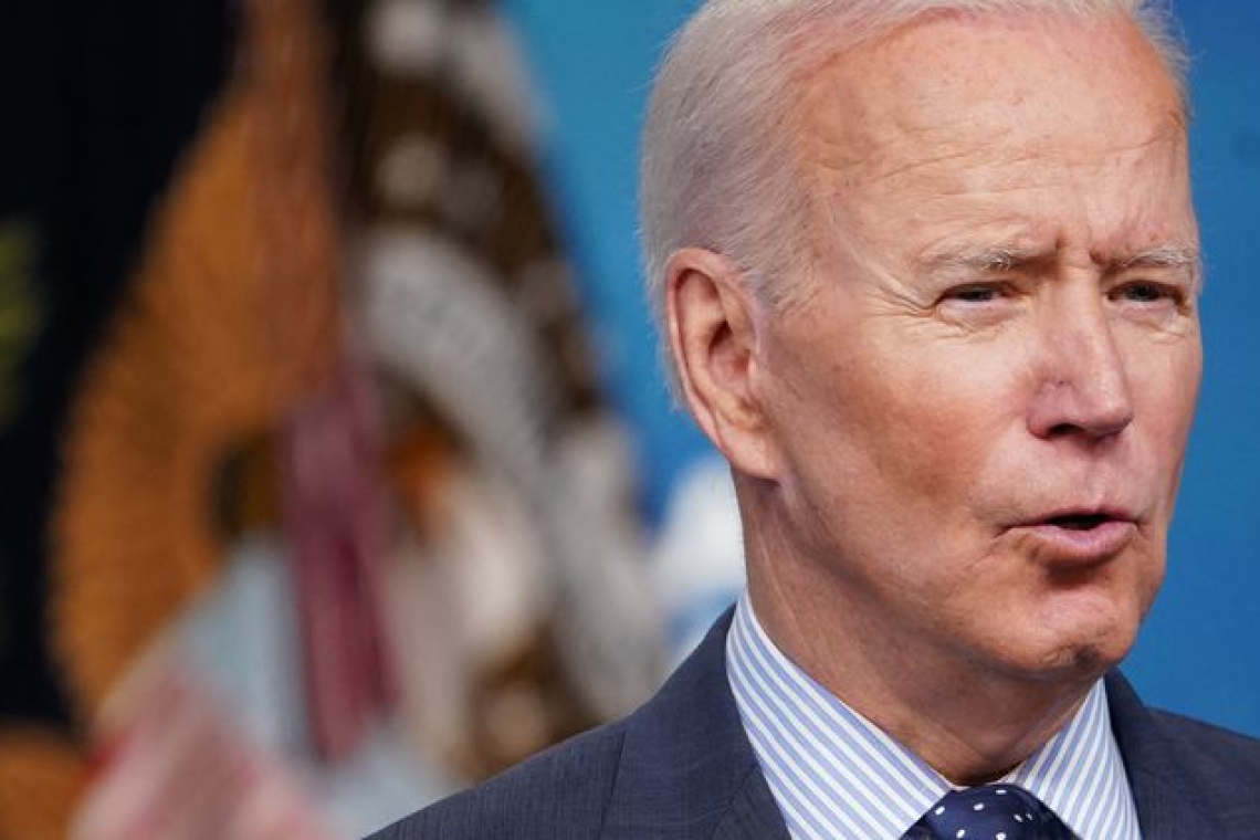 USA : le président Biden lève l’interdiction de voyage depuis les pays de l’Afrique australe. 