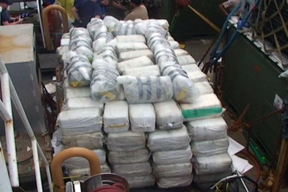 Amériques : la Colombie et les USA saisissent plus de 4 tonnes de cocaïne au large du Salvador