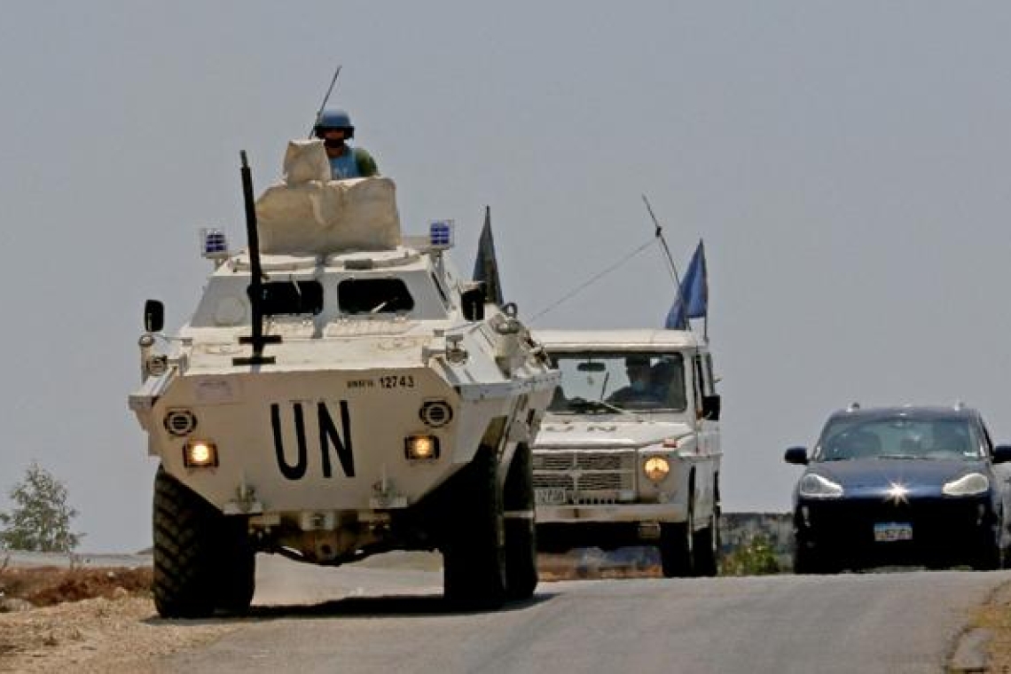 Liban : l’ONU dénonce une attaque contre les casques bleus dans le pays. 