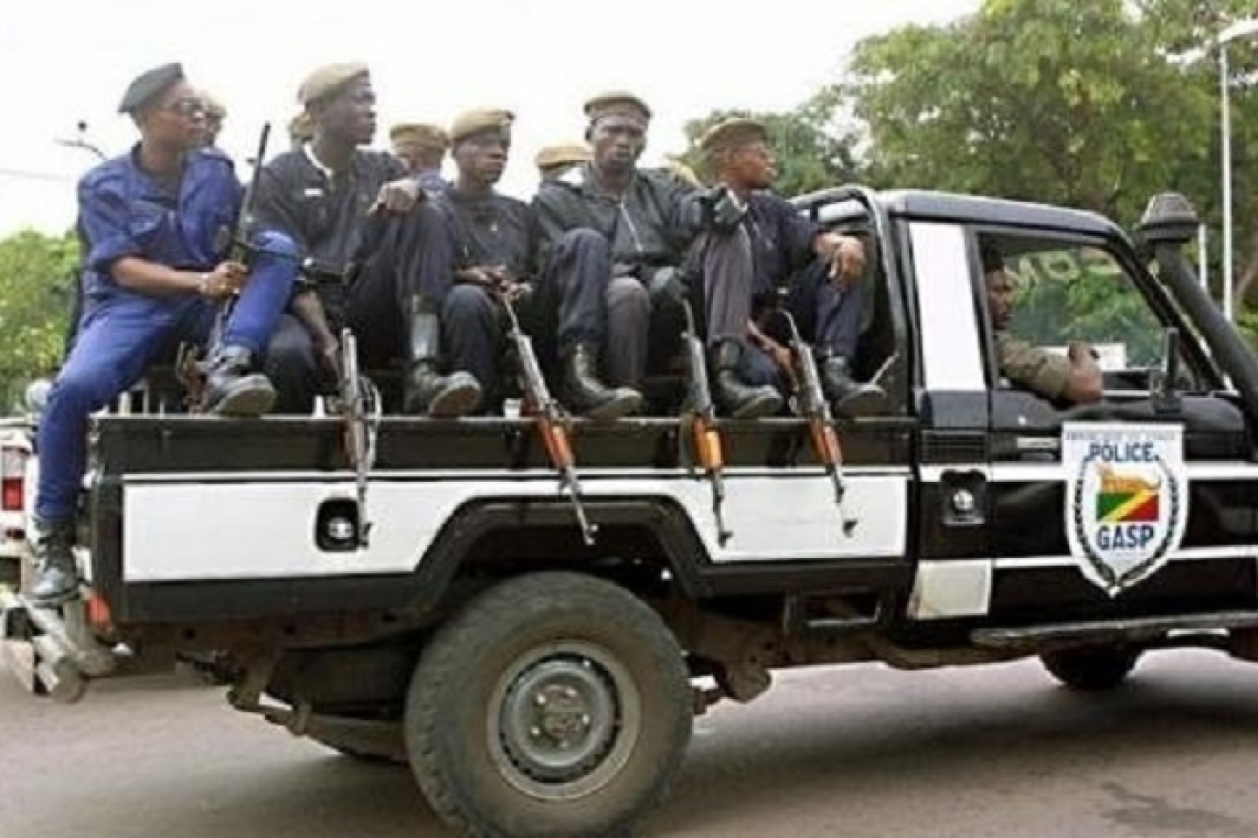 Congo Brazaville : quatre policiers soupçonnés de torture sur trois individus membres d’un gang arrêtés