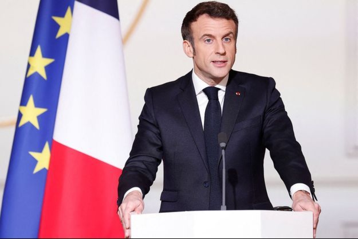 Politique/Invasion de la Russie en Ukraine : le président français Emmanuel Macron s'indigne contre la Russie et condamne l'escalade militaire contre l’Ukraine