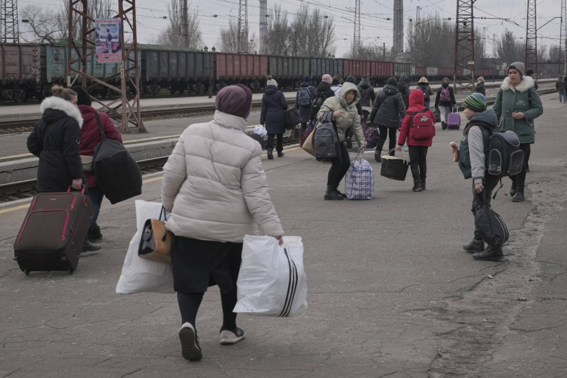 Guerre en Ukraine : déjà des milliers d’ukrainiens refugiés