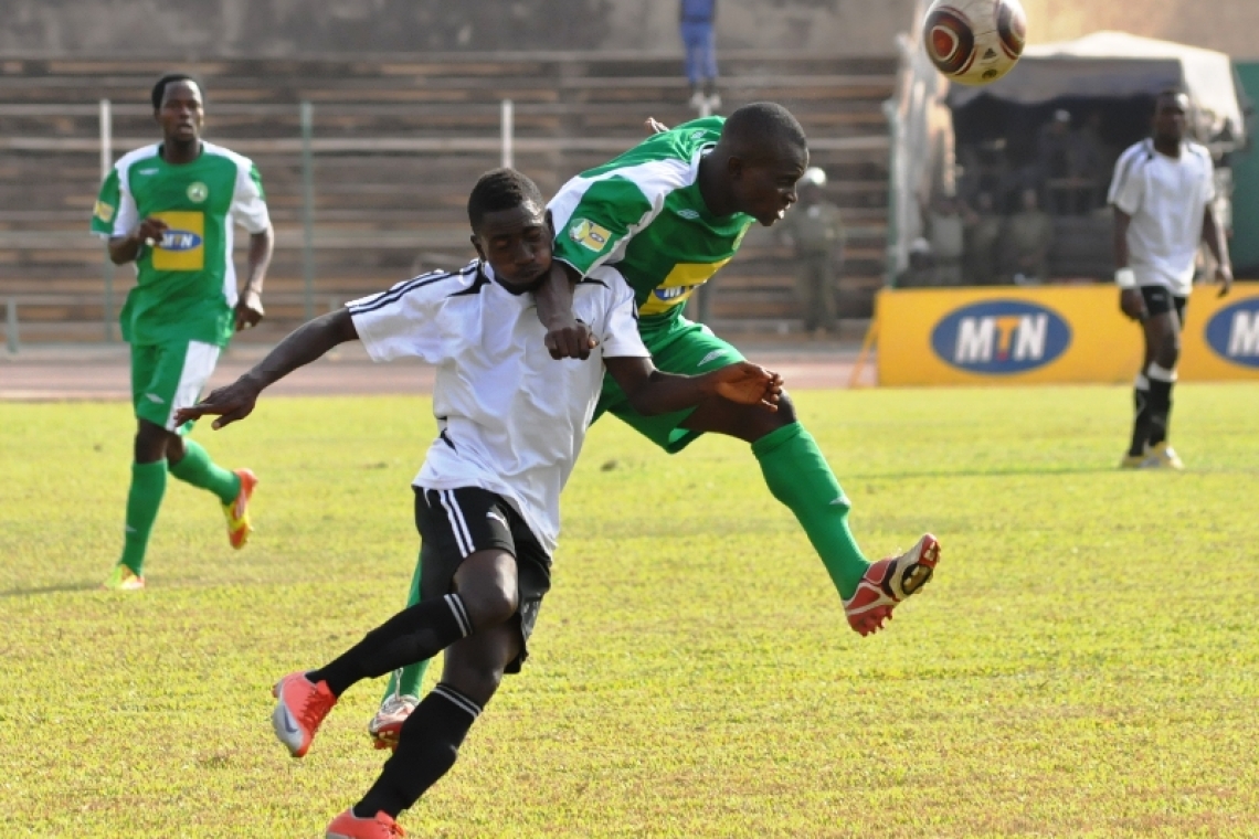 Sport/Football  Cameroun: Compte à rebours pour le Championnat Élite One et Two : Le jeu de la presse 