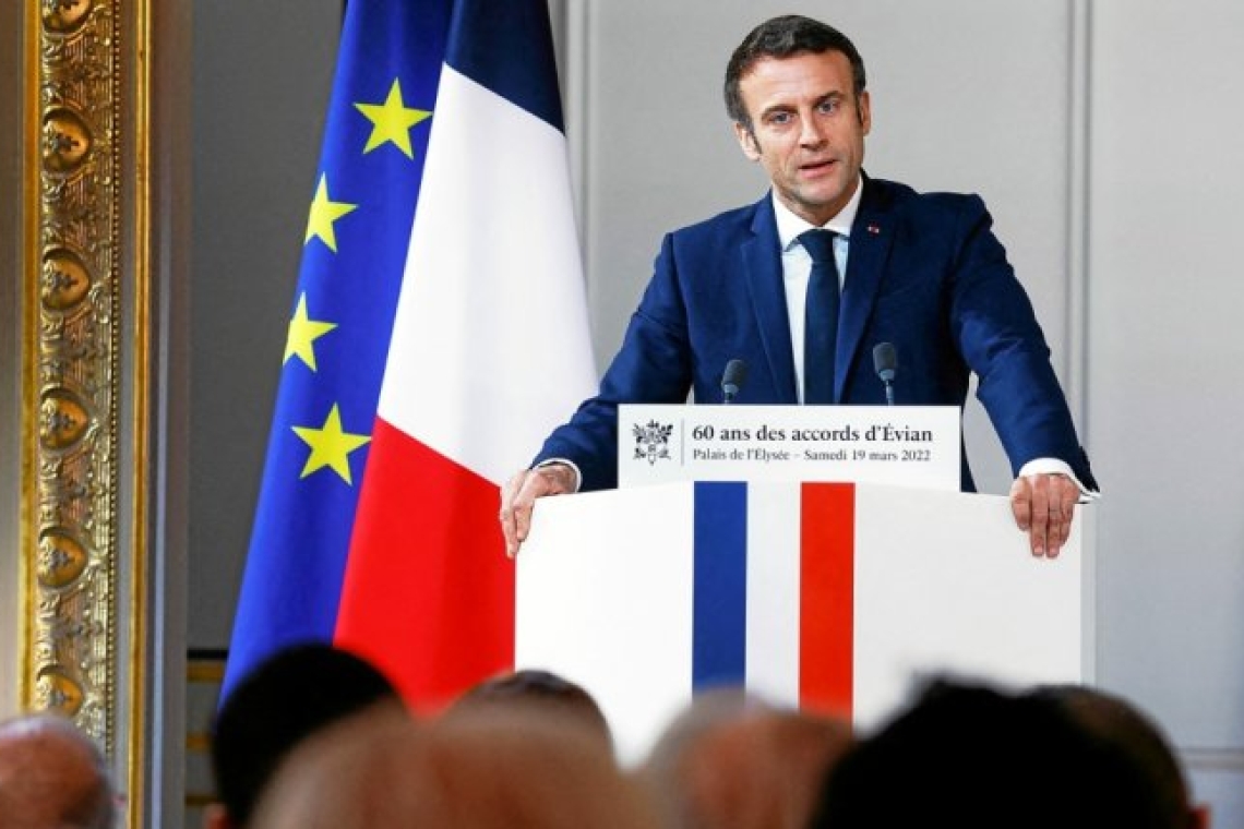 Guerre d'Algérie/60 ans des accords d'Evian: Emmanuel Macron veut continuer à apaiser les mémoires.