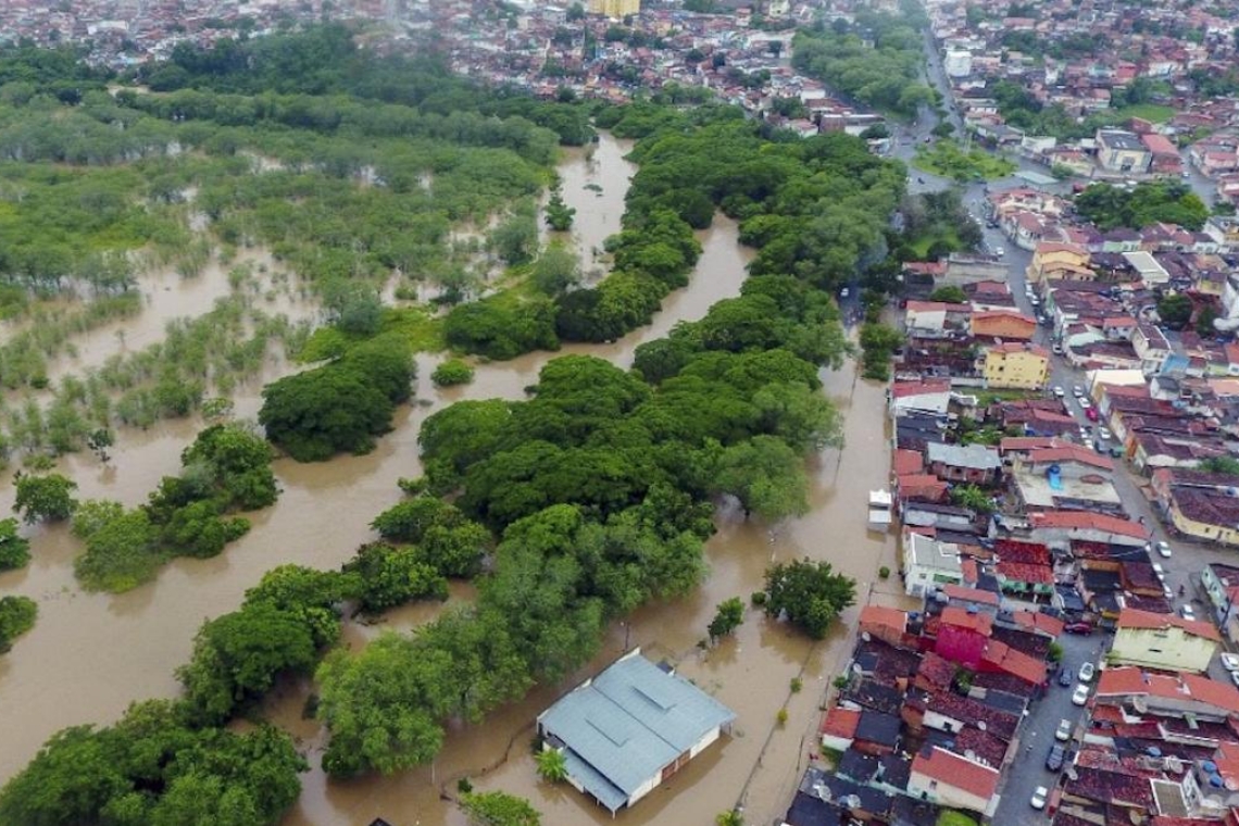 Brésil : de nouvelles inondations font cinq morts