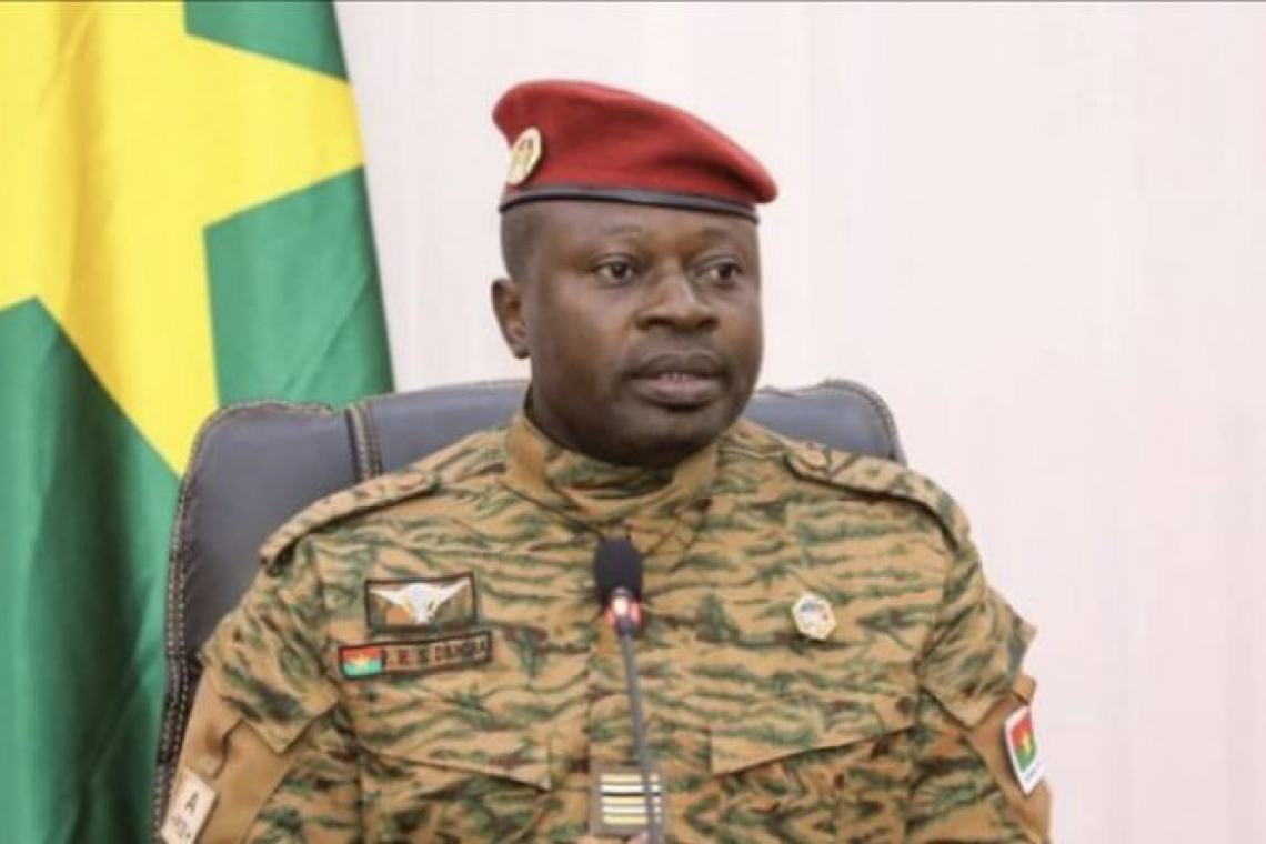 Burkina-Faso : Le chef de l'État annonce les négociations avec certains groupes armés