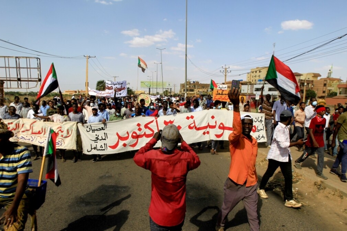 Soudan : des manifestations anti-putsch font un mort