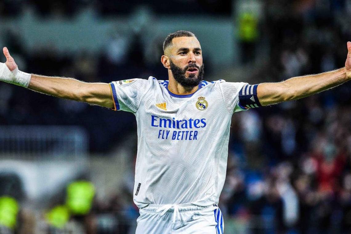 Football / Ligue des Champions  L'Europe sous le charme de Karim Benzema 