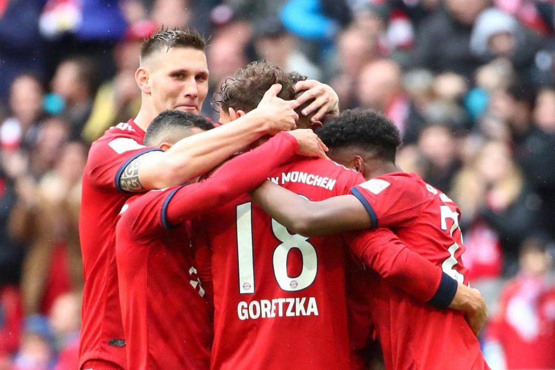 Sport / Football /Bundesliga : Le Bayern Munich se rapproche du titre 