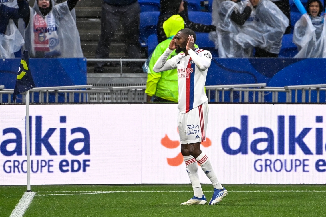 Sport / Football /Ligue1 : Clash entre Toko Ekambi et les supporters Lyonnais