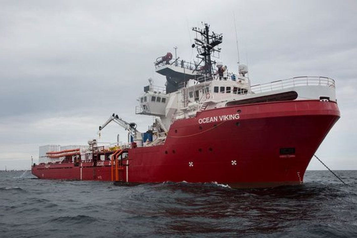 Méditerranée : le navire de secours en mer Ocean Viking sauve 94 migrants