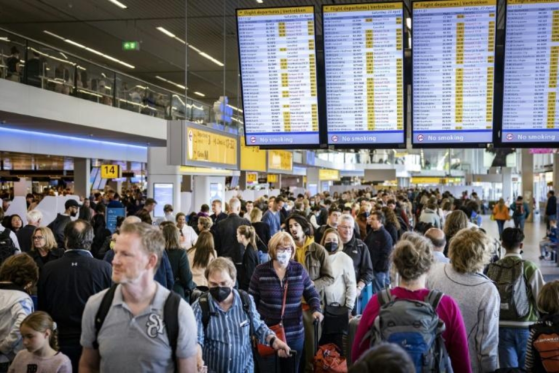 Pays Bas : KLM annule des dizaines de vols à l’aéroport d’Amsterdam Schiphol