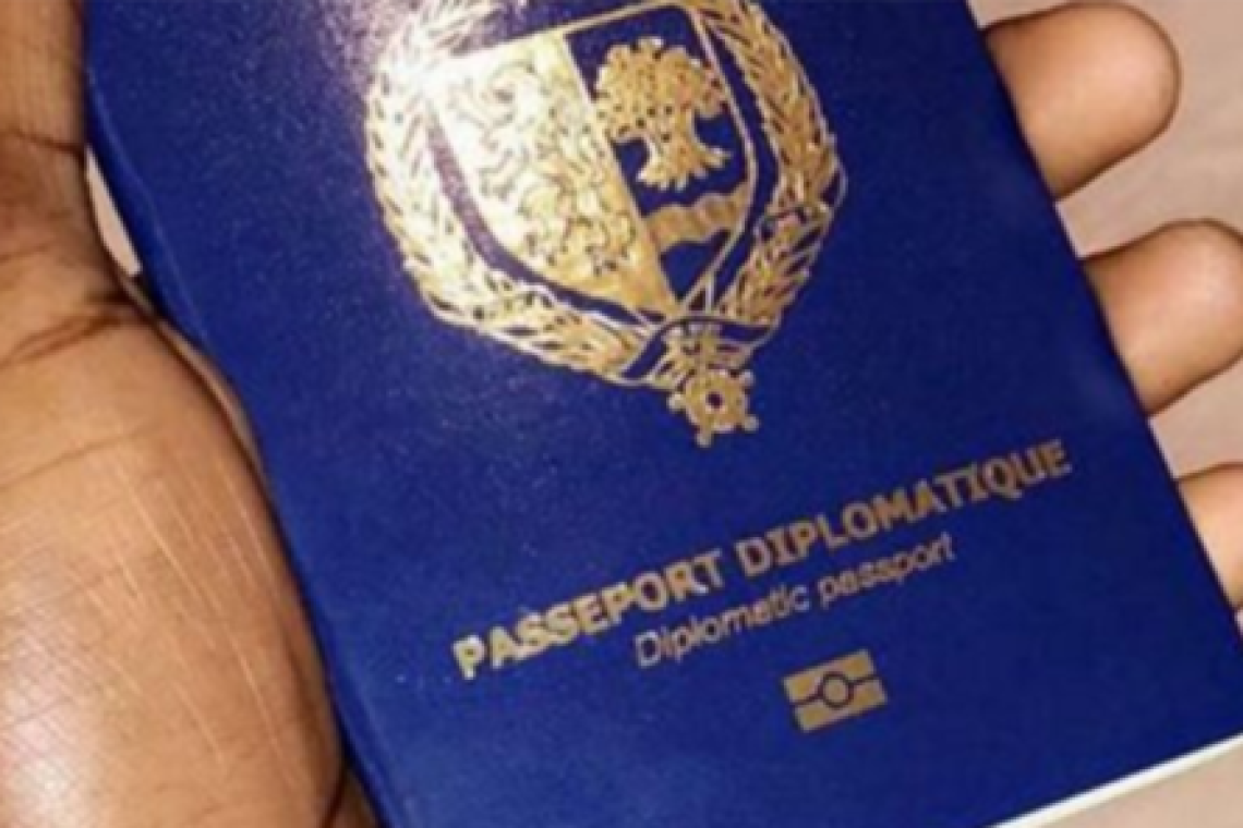 Sénégal : trafic de faux passeports, deux parlementaires du parti au pouvoir condamnés