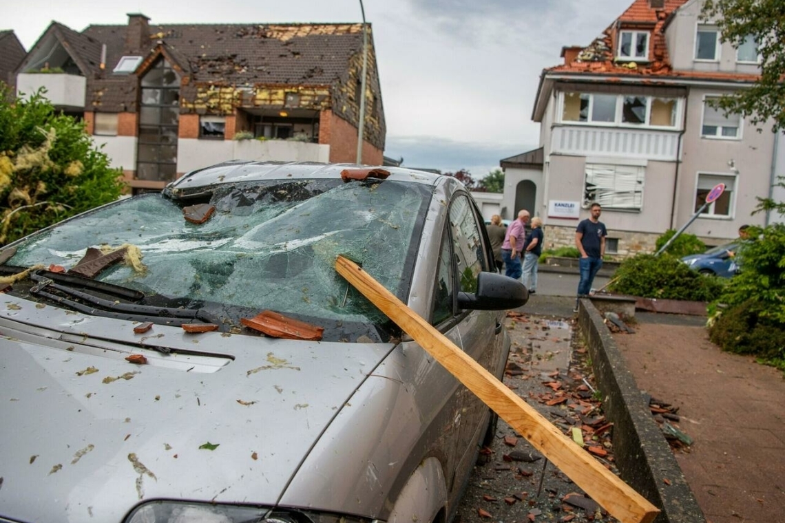 Allemagne: Une tornade fait de dizaines de blessés et d'énormes dégâts dans l'ouest du pays