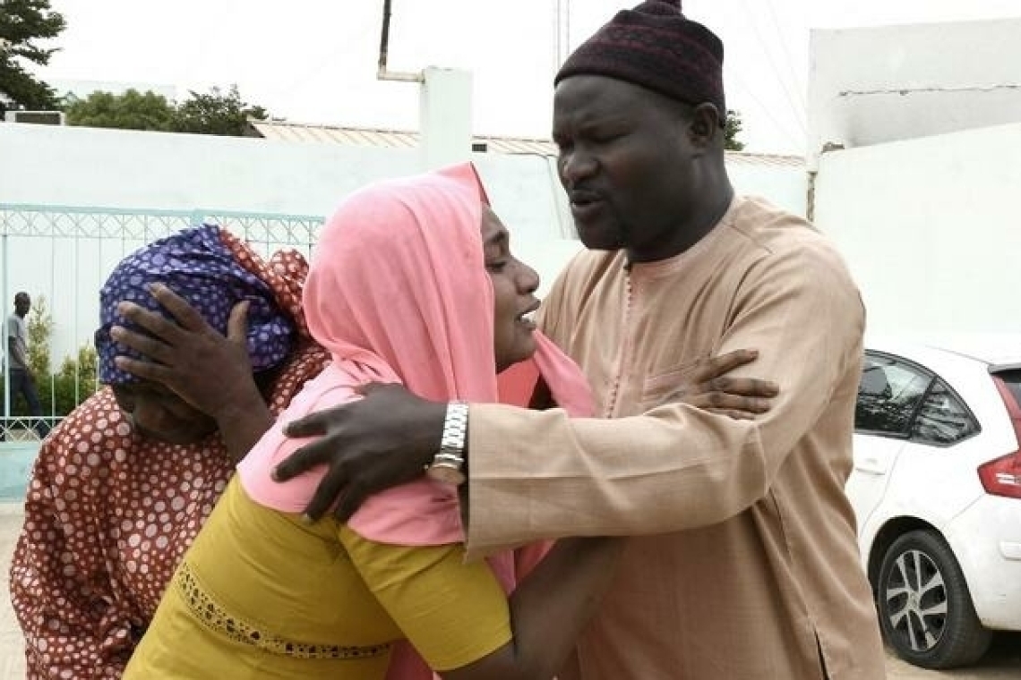 Sénégal : le ministre de la santé limogé après l’incendie qui a tué 11 bébés à l’hôpital de Tivouane