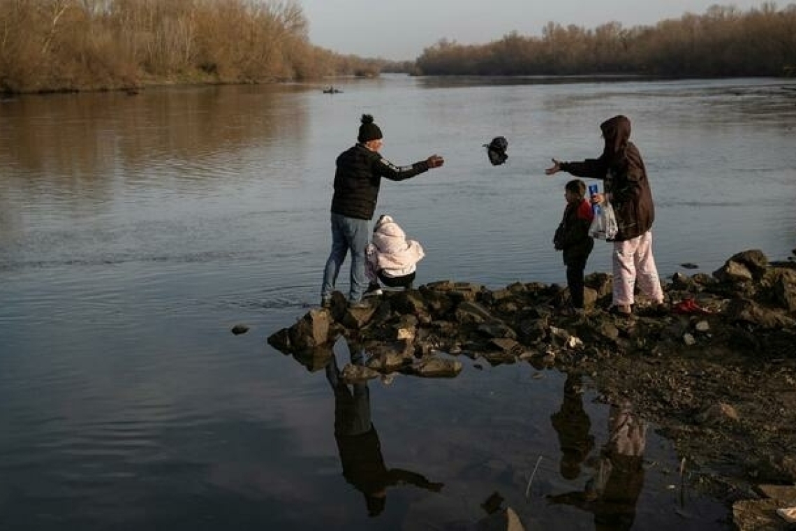 Grèce : Près de 40 000 migrants empêchés d'entrer illégalement dans le pays depuis le début de l'année en cours