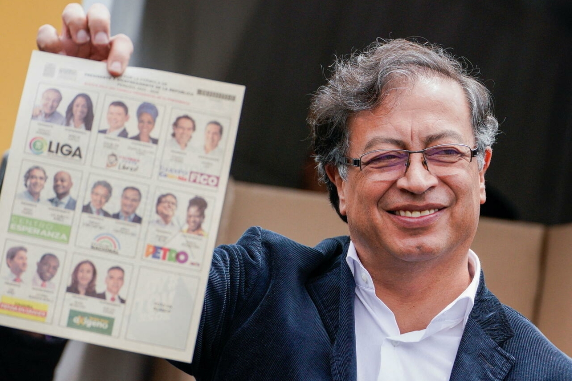 Colombie : présidentielle, l’opposant Gustavo Petro largement en tête du premier tour