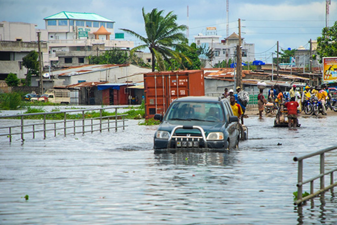 Bénin : le Ministre TONATO fixe une nouvelle échéance sur la Gestion des inondations à Cotonou 