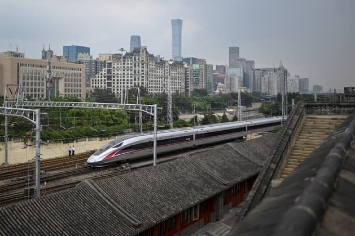 Déraillement d'un train en Chine: Le conducteur meurt et plusieurs passagers blessés 