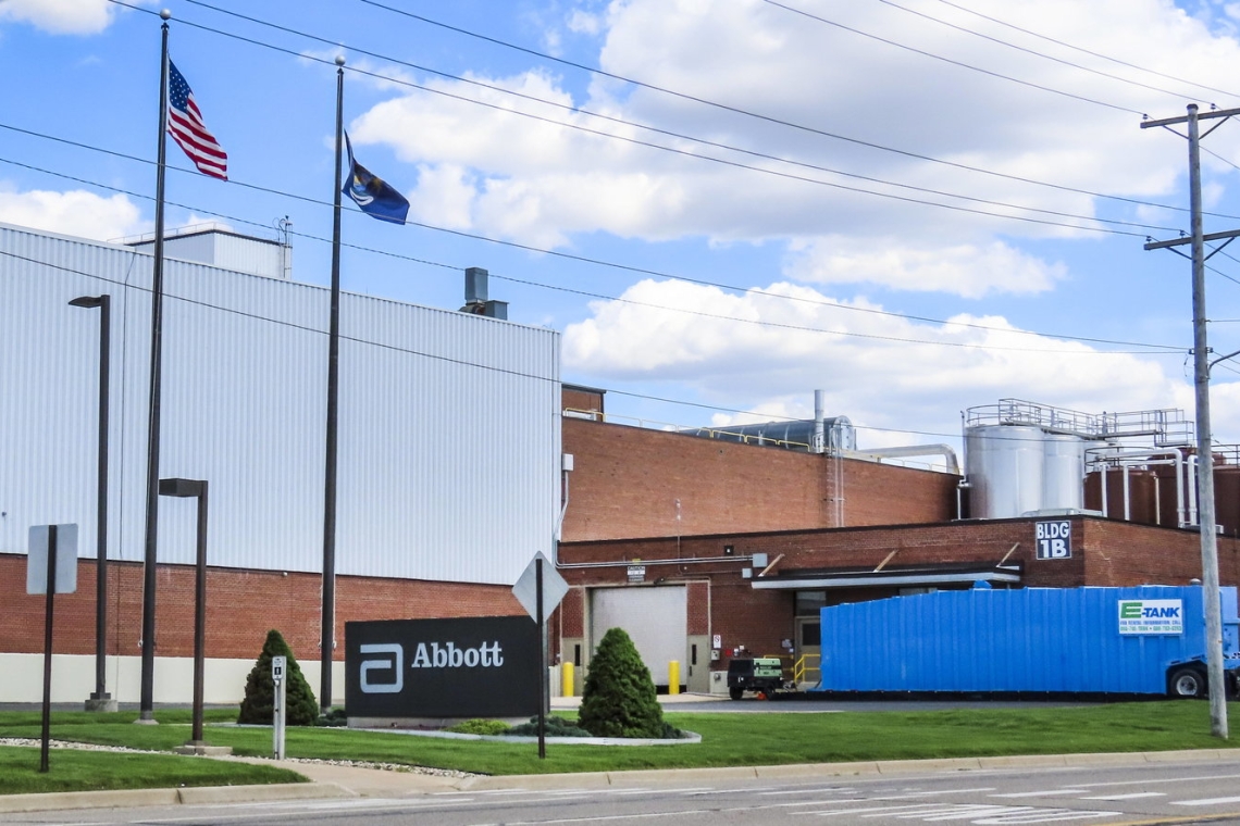 États-Unis : L'entreprise Abbott rouvre son usine de production de lait ifantile dans le Michigan