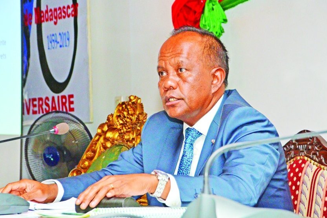 Madagascar : Rivo Rakotova l’ex-président de la chambre haute traîné en justice pour corruption