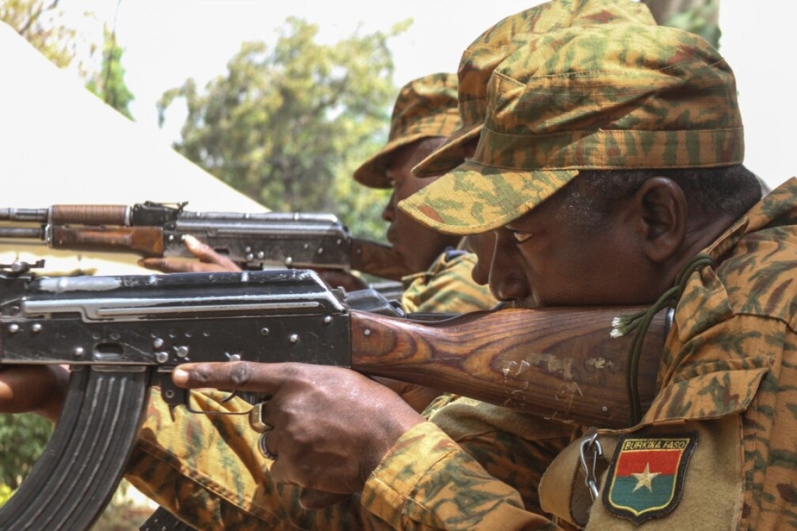 Niger : huit gendarmes perdent la vie dans une attaque terroriste non loin du Burkina Faso