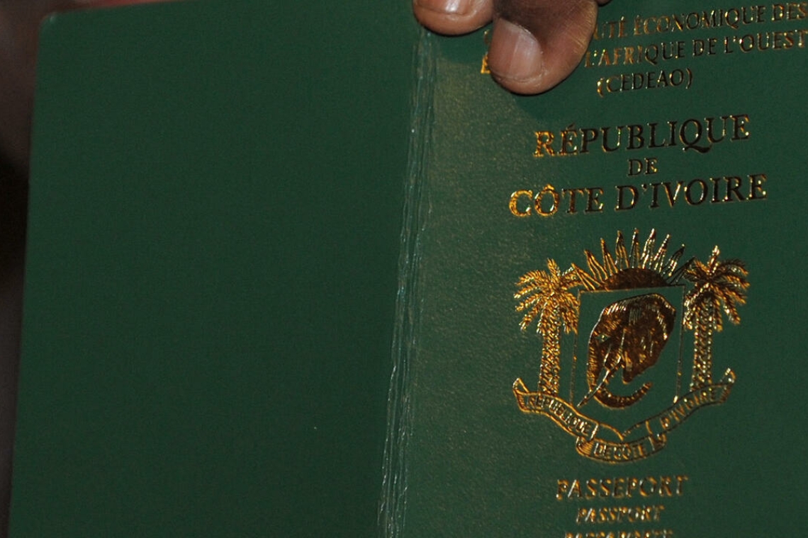 Togo: 189 réfugiés ivoiriens obtiennent un passeport et la régularisation de leur situation