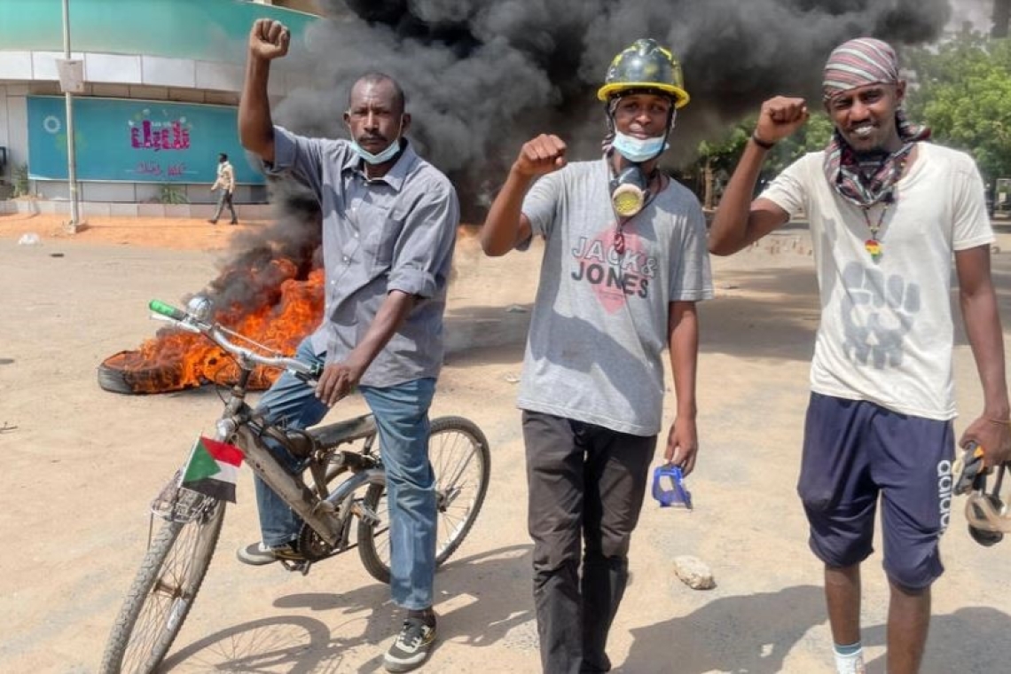 Soudan: les manifestants accusent le pouvoir d'attiser les violences tribales