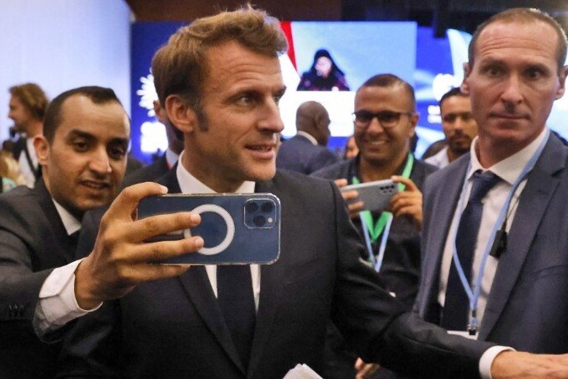 Iran: Le président français Emmanuel Macron favorable à "une réaction diplomatique forte"