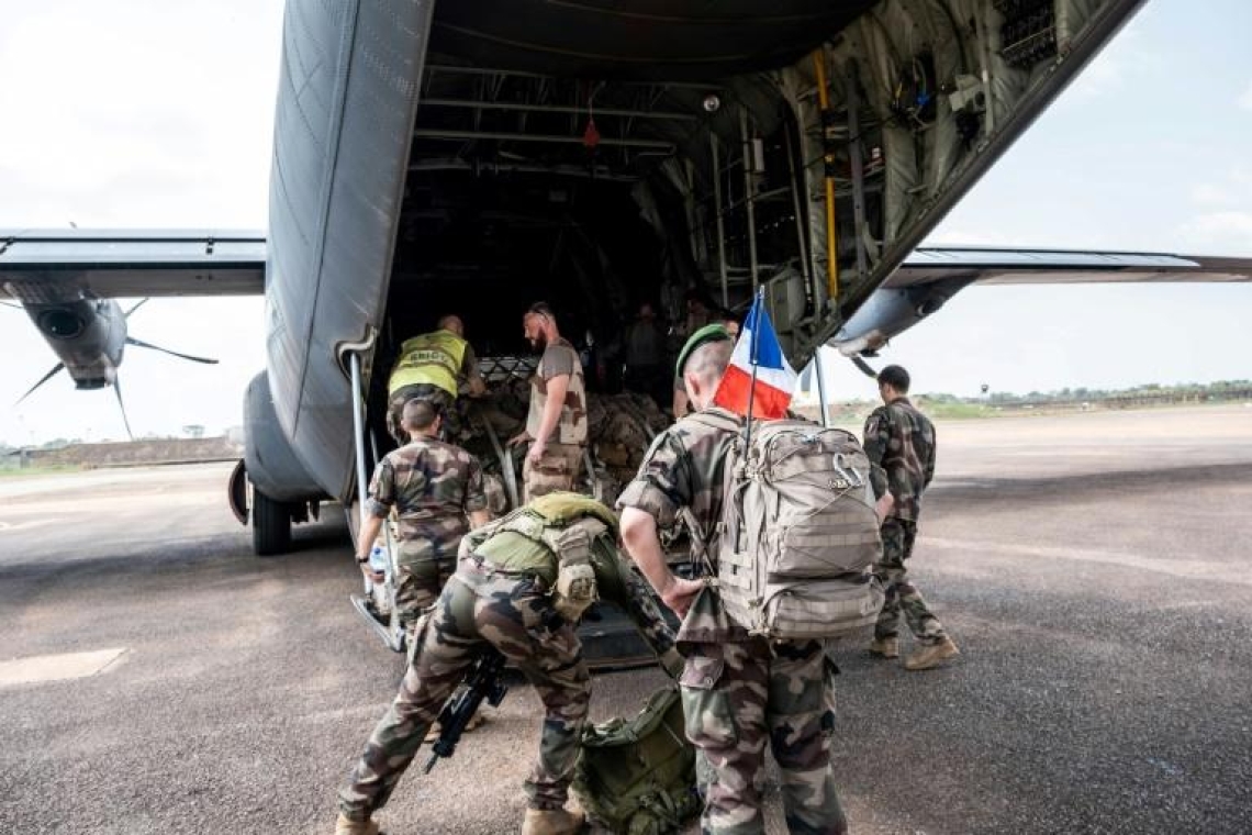 Centrafrique: les derniers soldats français ont quitté Bangui