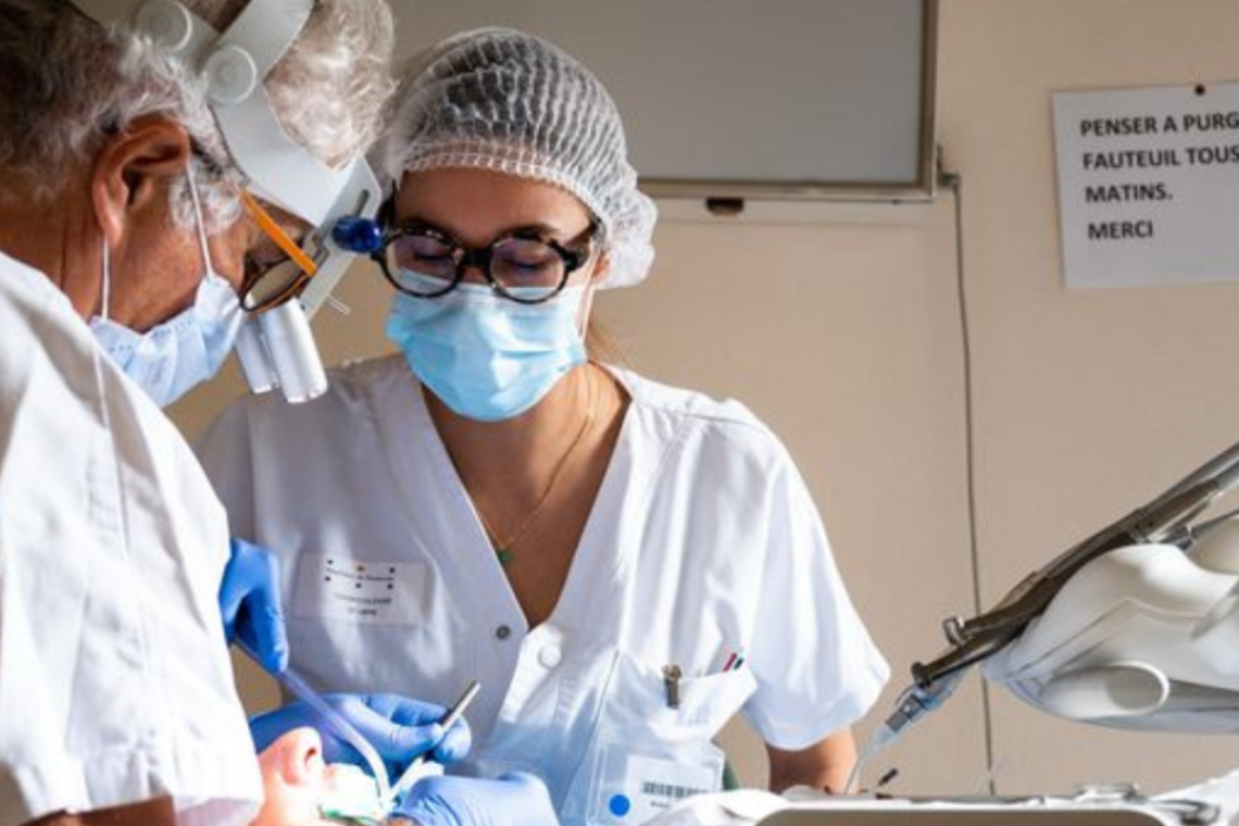 France: Le gouvernement veut créer une carte de séjour pour les professionnels de la santé