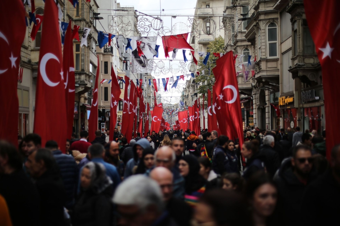 Turquie: accusé de liens avec le terrorisme, le parti pro-kurde HDP privé de subventions