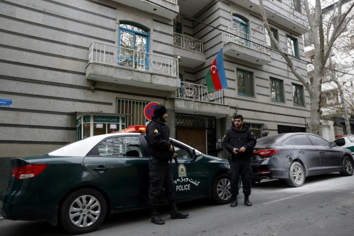 Iran: Une attaque contre l'ambassade d'Azerbaïdjan fait un mort