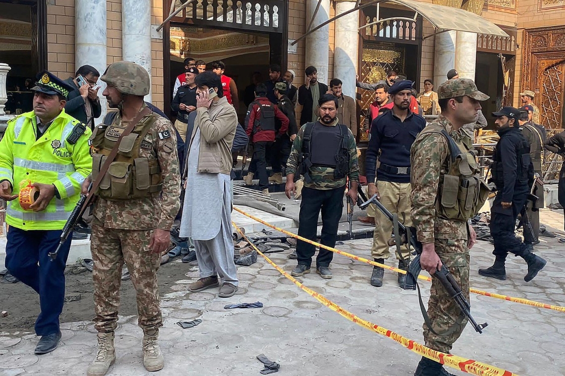 Une explosion dans une mosquée au Pakistan fait 28 morts