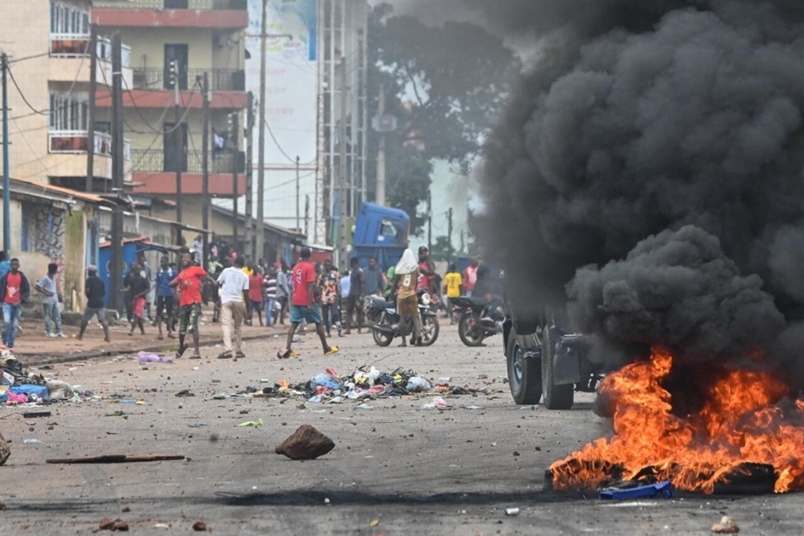 Guinée: Une manifestation en banlieue de Conakry dégénère, le FNDC déplore deux morts