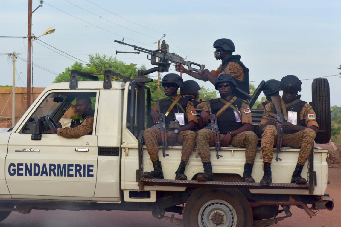 Burkina Faso : 11 soldats et 112 terroristes tués dans des combats