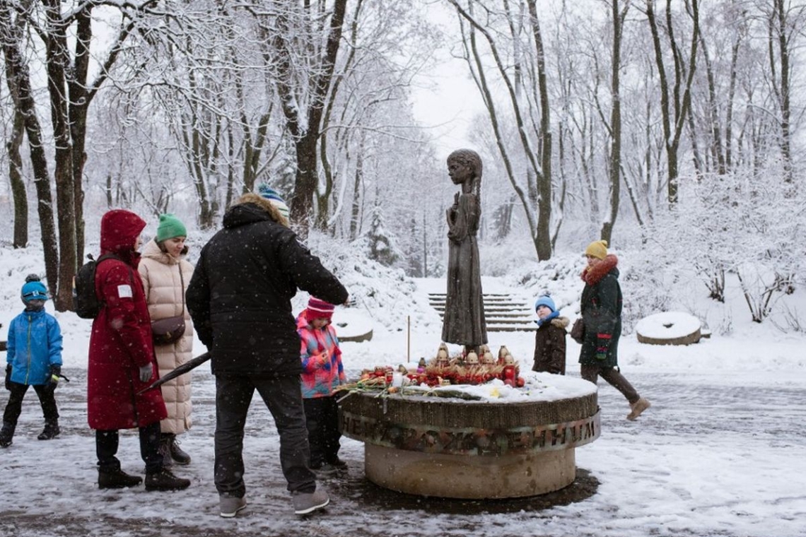 Guerre en Ukraine : la Russie qualifie de "zèle anti-russe répugnant" le vote de l'Assemblée nationale française reconnaissant comme un génocide l'Holodomor